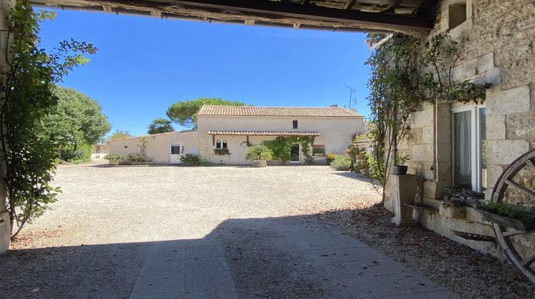 Ma-Cabane - Vente Maison ANGOULEME, 234 m²