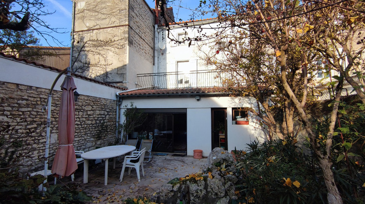 Ma-Cabane - Vente Maison ANGOULEME, 182 m²