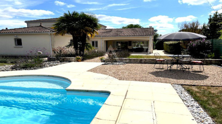 Ma-Cabane - Vente Maison ANGOULEME, 201 m²