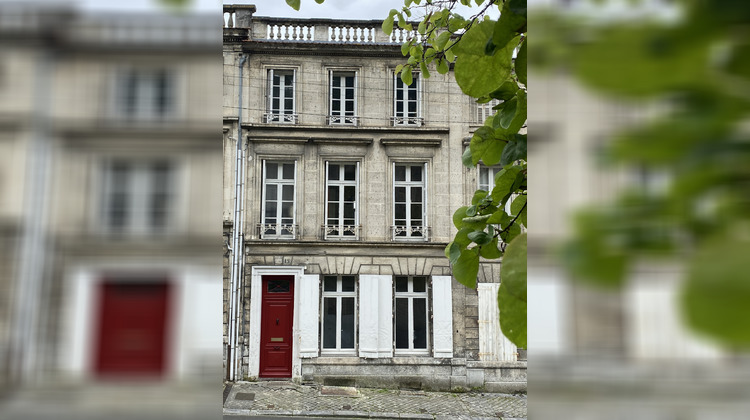 Ma-Cabane - Vente Maison Angoulême, 197 m²