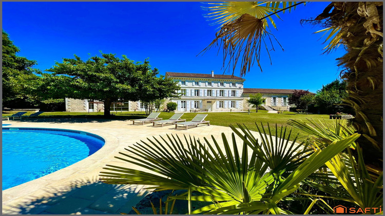 Ma-Cabane - Vente Maison Angouleme, 620 m²