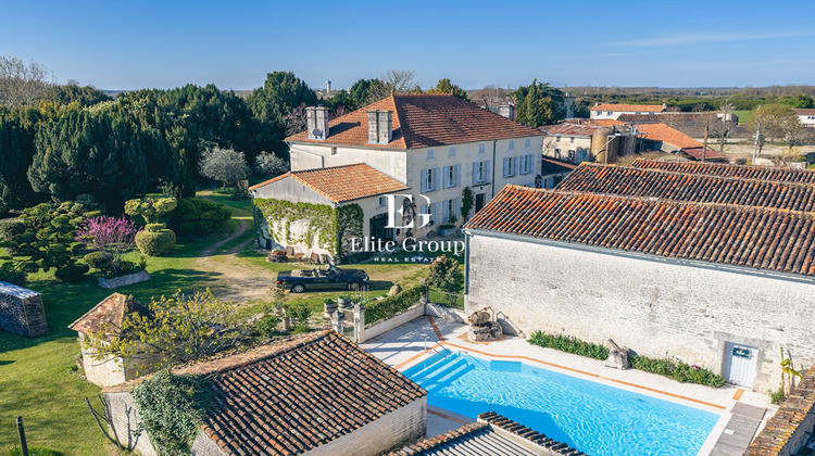 Ma-Cabane - Vente Maison ANGOULEME, 440 m²