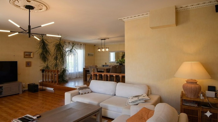 Ma-Cabane - Vente Maison ANGOULEME, 229 m²