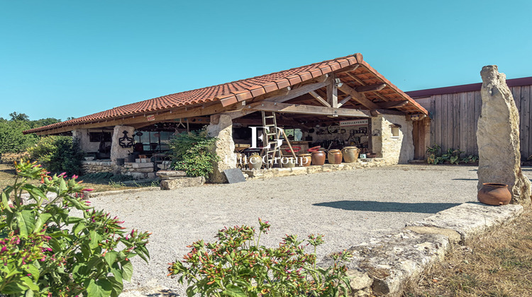 Ma-Cabane - Vente Maison ANGOULEME, 295 m²