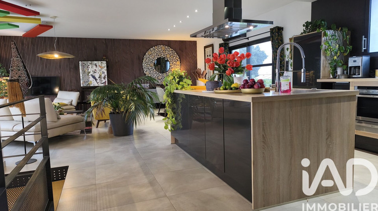 Ma-Cabane - Vente Maison Angoulins, 200 m²