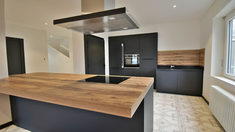 Ma-Cabane - Vente Maison ANNEMASSE, 215 m²