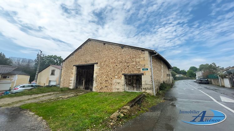 Ma-Cabane - Vente Maison ANNESSE-ET-BEAULIEU, 170 m²