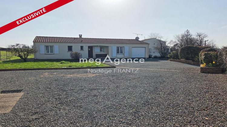 Ma-Cabane - Vente Maison ANTEZANT LA CHAPELLE, 109 m²