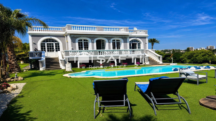 Ma-Cabane - Vente Maison Antibes, 183 m²
