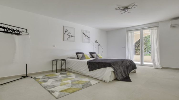 Ma-Cabane - Vente Maison Antibes, 235 m²