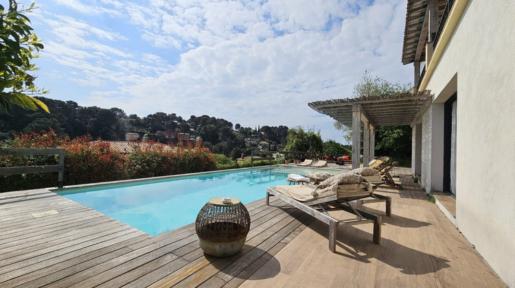 Ma-Cabane - Vente Maison Antibes, 220 m²