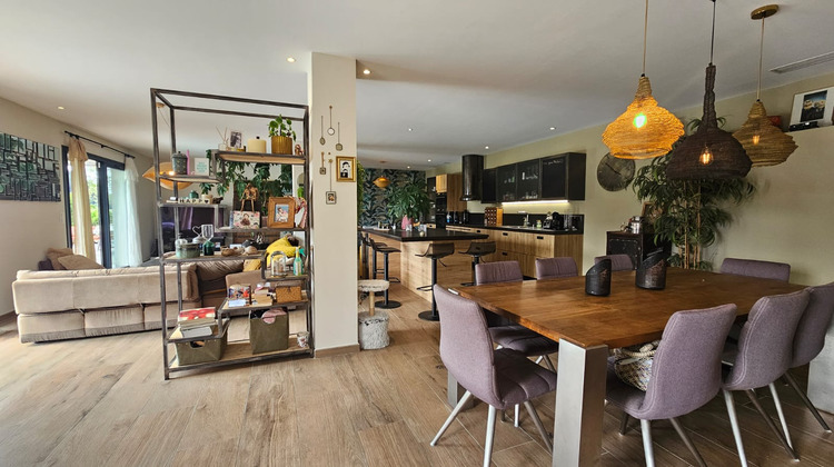 Ma-Cabane - Vente Maison Antibes, 220 m²