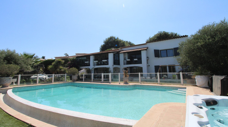 Ma-Cabane - Vente Maison Antibes, 241 m²