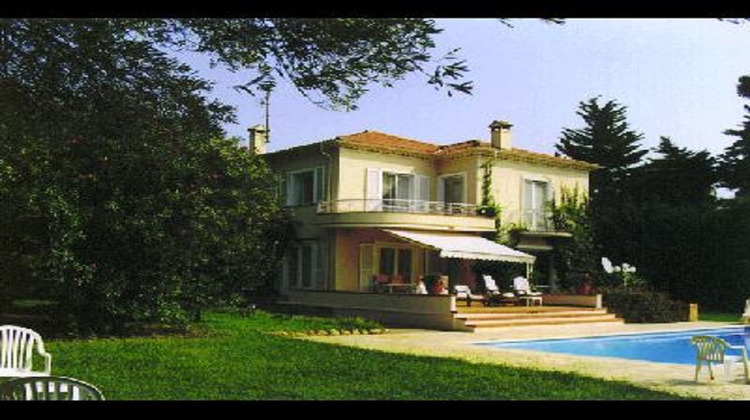 Ma-Cabane - Vente Maison Antibes, 250 m²