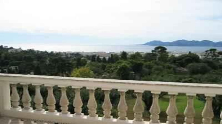 Ma-Cabane - Vente Maison Antibes, 300 m²