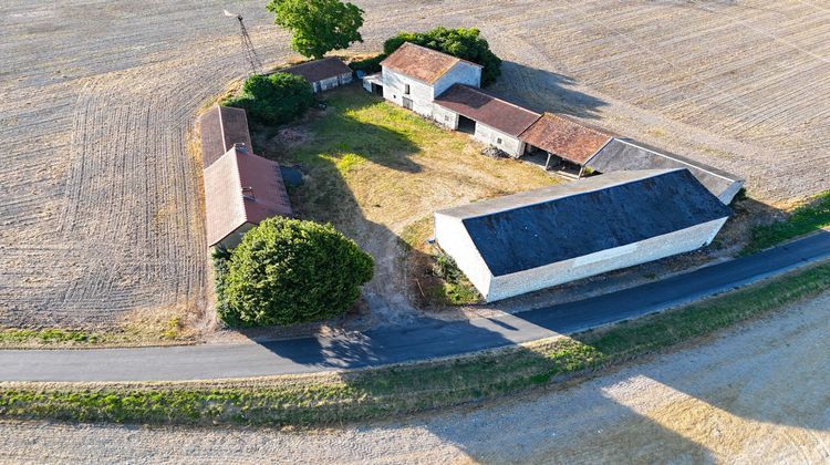 Ma-Cabane - Vente Maison Antran, 700 m²