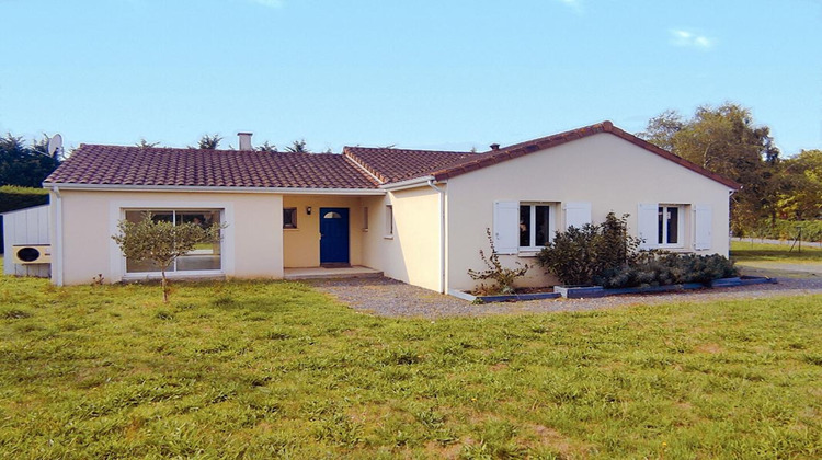 Ma-Cabane - Vente Maison ANTRAN, 111 m²