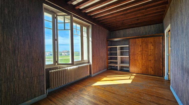 Ma-Cabane - Vente Maison AOSTE, 190 m²
