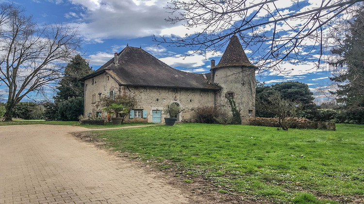 Ma-Cabane - Vente Maison AOSTE, 230 m²