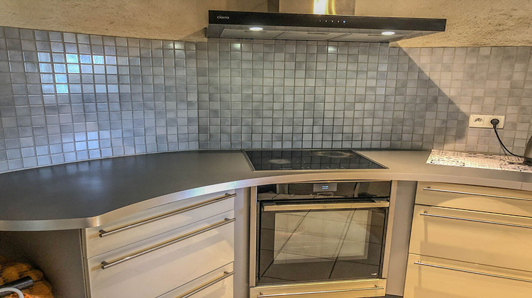 Ma-Cabane - Vente Maison AOSTE, 230 m²