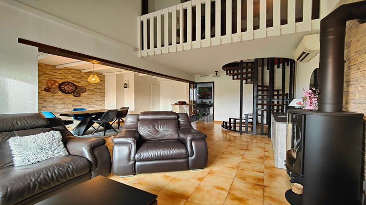 Ma-Cabane - Vente Maison AOSTE, 103 m²