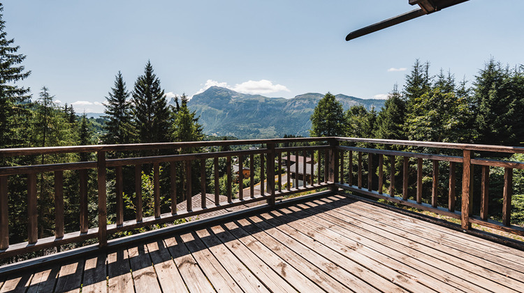 Ma-Cabane - Vente Maison ARACHES-LA-FRASSE, 200 m²