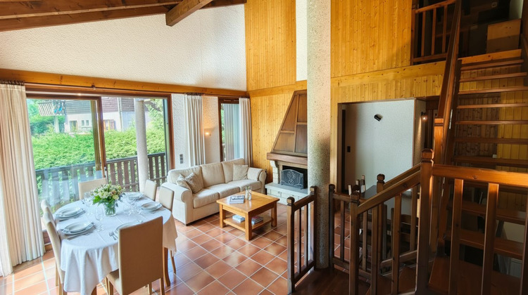 Ma-Cabane - Vente Maison Arâches-la-Frasse, 208 m²