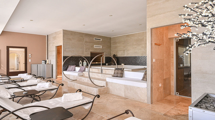 Ma-Cabane - Vente Maison ARLES, 550 m²