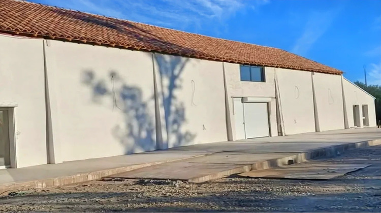 Ma-Cabane - Vente Maison ARLES, 1800 m²
