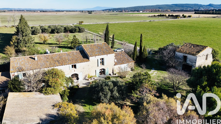 Ma-Cabane - Vente Maison Arles, 500 m²