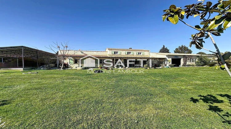 Ma-Cabane - Vente Maison Arles, 255 m²