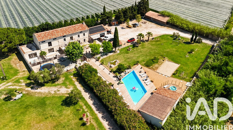 Ma-Cabane - Vente Maison Arles, 370 m²