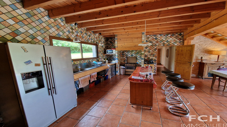 Ma-Cabane - Vente Maison Arronnes, 300 m²