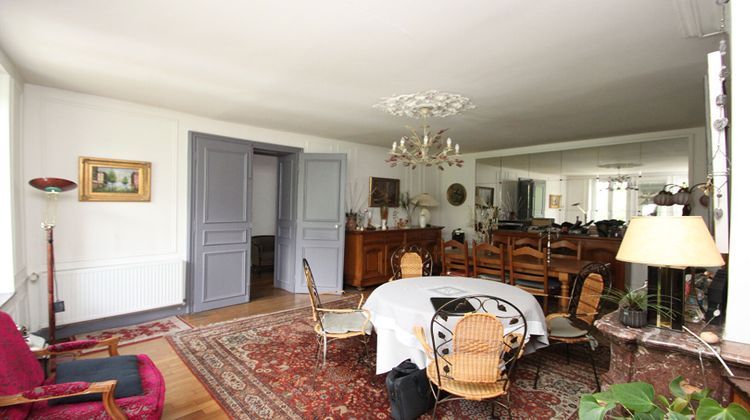 Ma-Cabane - Vente Maison ARS-SUR-MOSELLE, 450 m²