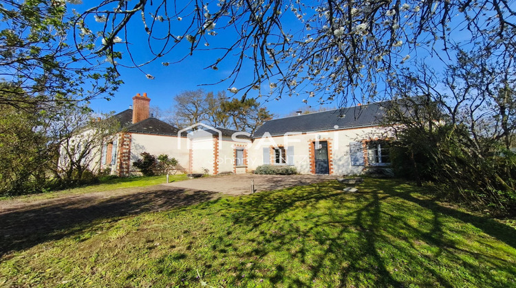 Ma-Cabane - Vente Maison Artannes-sur-Indre, 245 m²