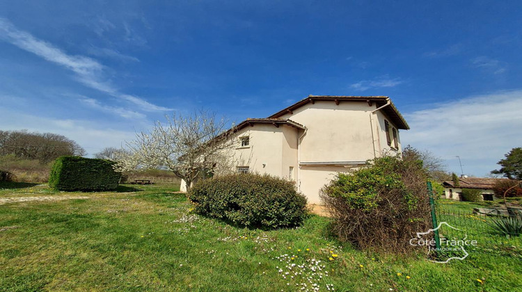 Ma-Cabane - Vente Maison ARTIGUES DE LUSSAC, 200 m²