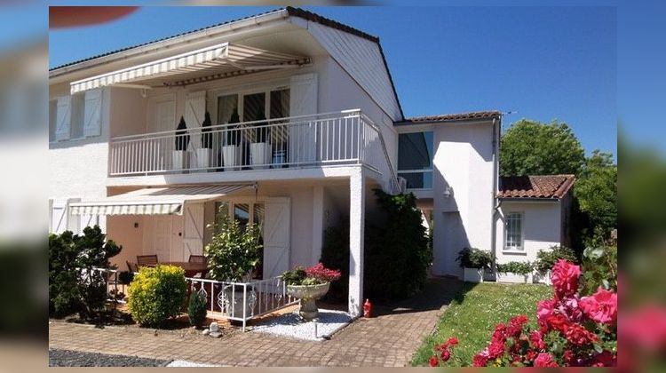 Ma-Cabane - Vente Maison Artigues-près-Bordeaux, 200 m²