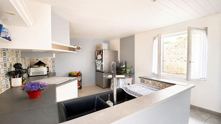 Ma-Cabane - Vente Maison ARTONNE, 70 m²