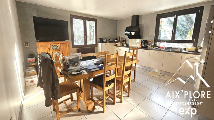 Ma-Cabane - Vente Maison Attignat, 203 m²