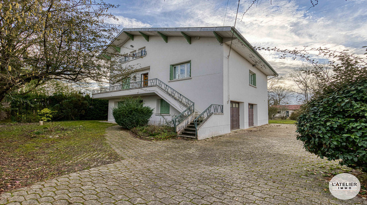 Ma-Cabane - Vente Maison ATTIGNAT, 202 m²