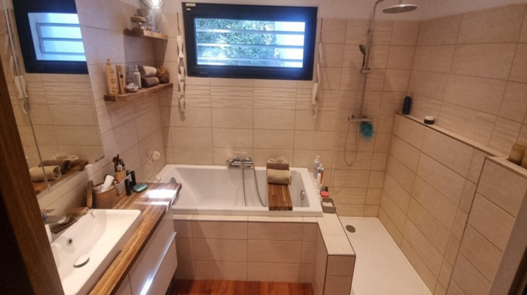 Ma-Cabane - Vente Maison AUBAGNE, 205 m²
