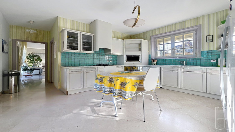 Ma-Cabane - Vente Maison AUBENAS, 260 m²