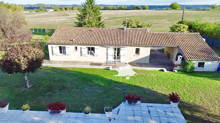 Ma-Cabane - Vente Maison Aubeterre-sur-Dronne, 100 m²