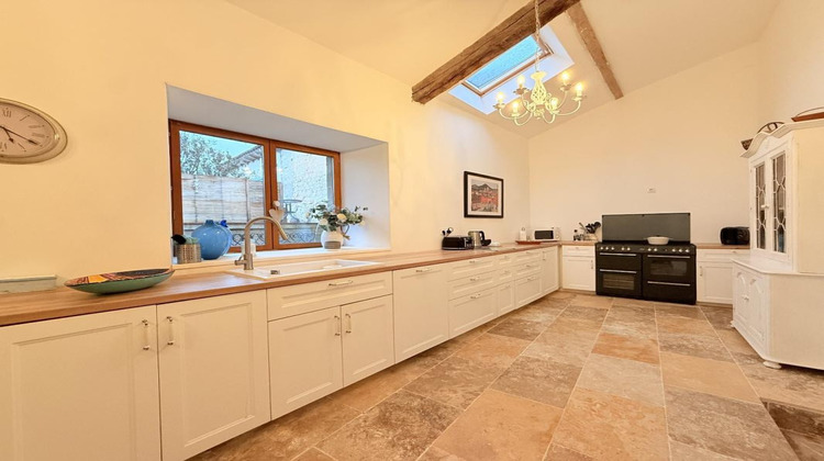 Ma-Cabane - Vente Maison AUBETERRE SUR DRONNE, 180 m²