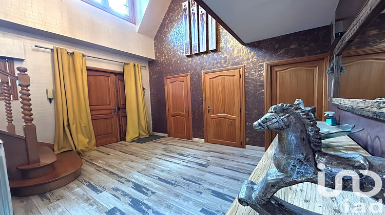 Ma-Cabane - Vente Maison Aubry-du-Hainaut, 199 m²