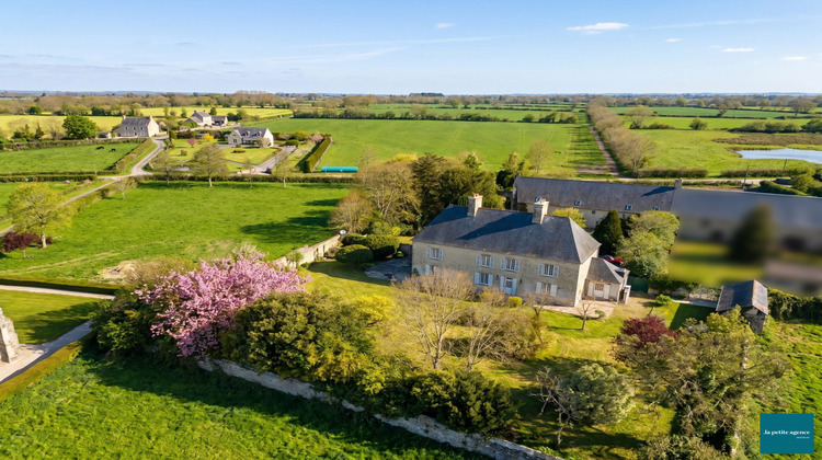 Ma-Cabane - Vente Maison Audouville-la-Hubert, 263 m²