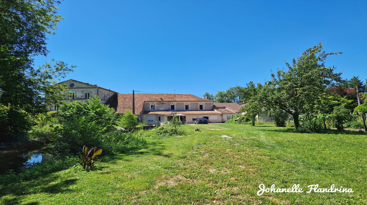 Ma-Cabane - Vente Maison AUJAC, 260 m²