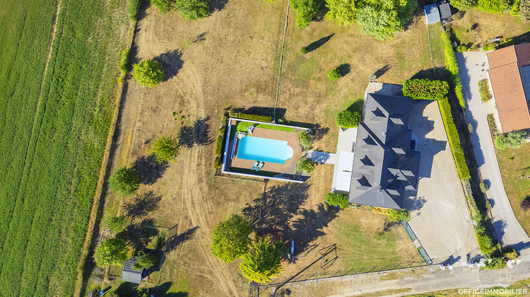 Ma-Cabane - Vente Maison AULX-LES-CROMARY, 201 m²