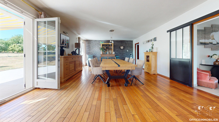 Ma-Cabane - Vente Maison AULX-LES-CROMARY, 201 m²