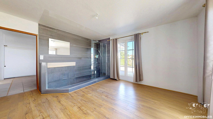 Ma-Cabane - Vente Maison AULX-LES-CROMARY, 201 m²